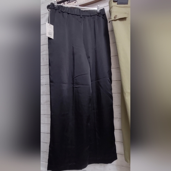 A New Day Silky Black wide Leg Trouser size 6 NWOT - Picture 6 of 9